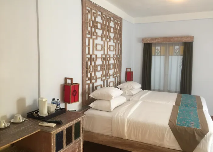 Gasthuis Abian Biu Mansion 4*