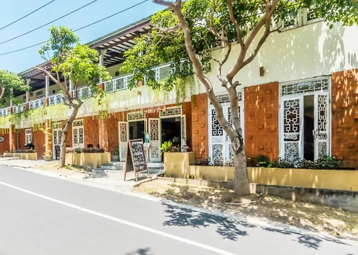 Gasthuis Abian Biu Mansion Dalung (Bali)